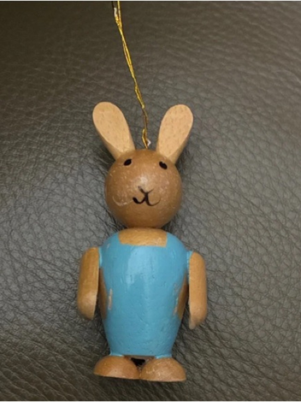 Wooden Bunny Hanging Pet Toy – Blue